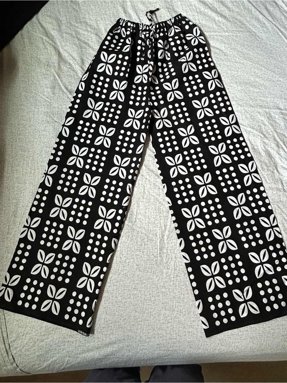 NWOT West African Black and White Wide Leg Pants OS